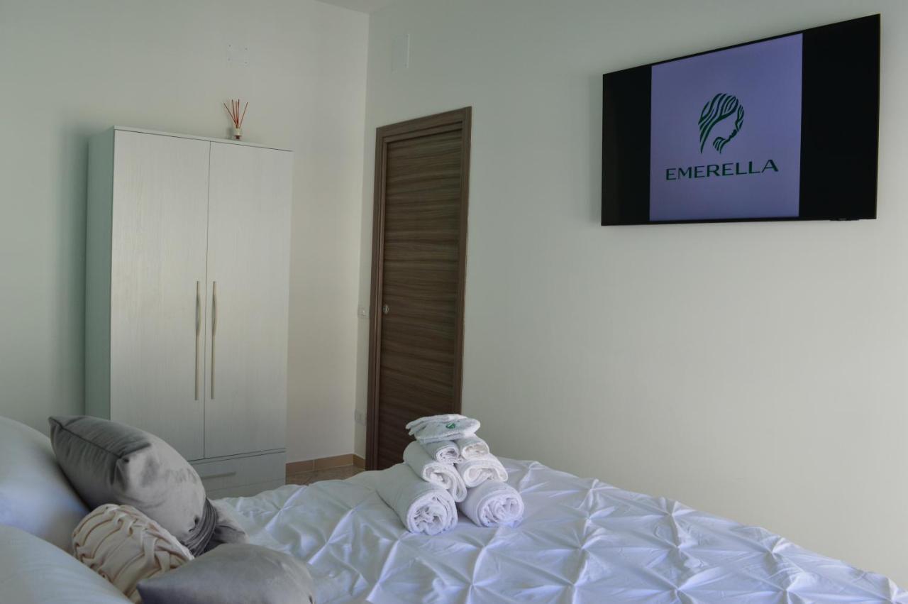 Emerella Guest House Siderno Beach Exterior photo